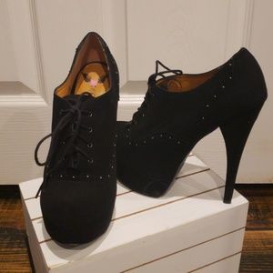  Penny Loves Kenny Black Suede Oxford Booties sz 8